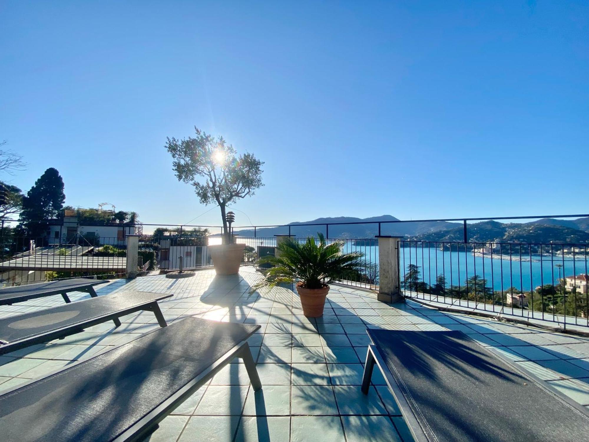 Welcome Riviera - Paradiso 12-Ultimo Restauro Nel 2025-Vista Mare Stupenda-Balcone Con Vista Meravigliosa Piu' Terrazza Solarium Sovrastante Di 70 Mq Esterna Rapallo Exterior foto