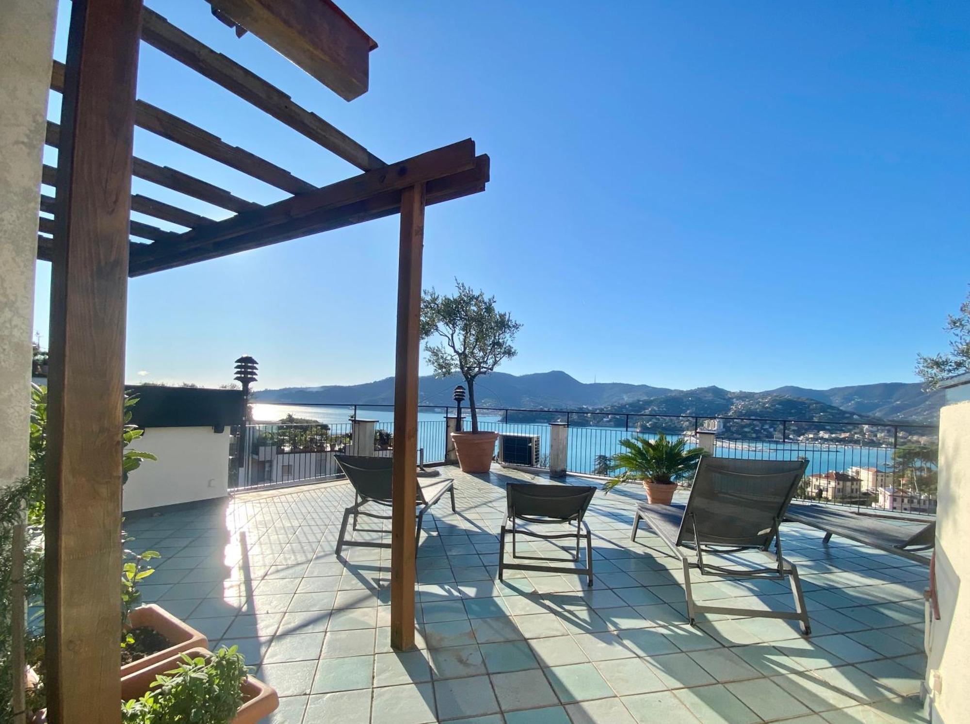 Welcome Riviera - Paradiso 12-Ultimo Restauro Nel 2025-Vista Mare Stupenda-Balcone Con Vista Meravigliosa Piu' Terrazza Solarium Sovrastante Di 70 Mq Esterna Rapallo Exterior foto